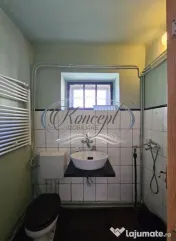 Birou la parter, acces stradal, zona Platinia 