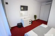 Pensiune 3★ de vânzare în Mamaia Nord – Afacere la che 