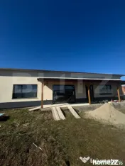Casă modernă situată pe Dealul Sigmirului, într-o zonă 