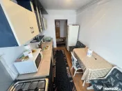 Apartament 2 camere zona Poarta 6 cu Centrala si Parcare