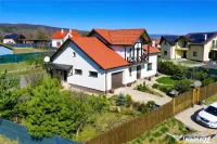 Casa primitoare si apreciabila, areal cu liniste, gradina fr 