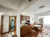 Apartament de 3 camere zona Primaverii - capat 1 