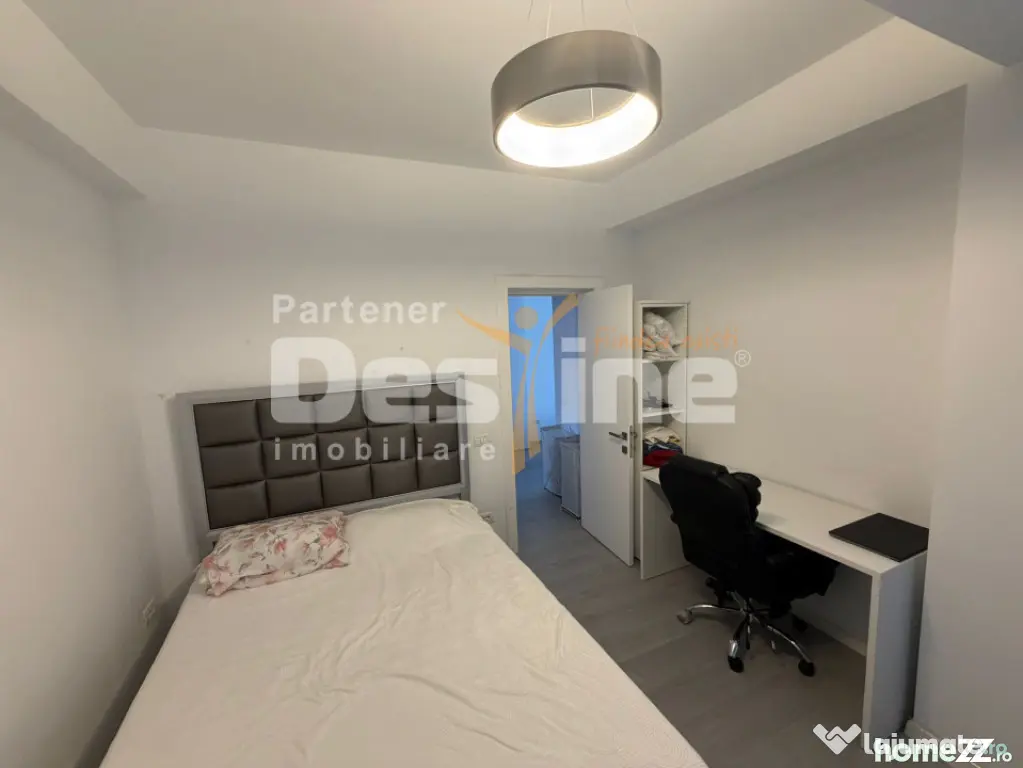 Apartament 3 camere open space, 71.5mp, zona Calea Severinul
