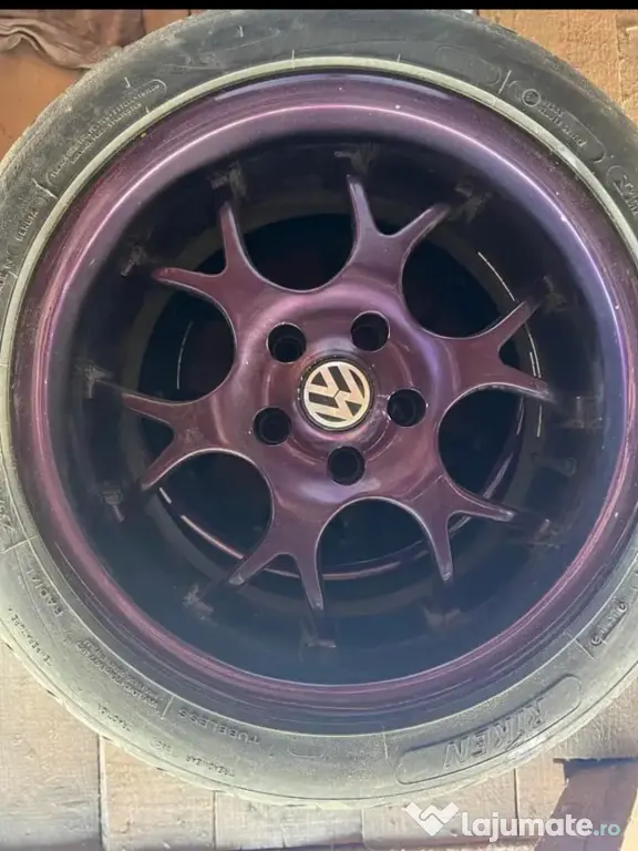 Jante Passat B6/B5 marime 235/45 R17
