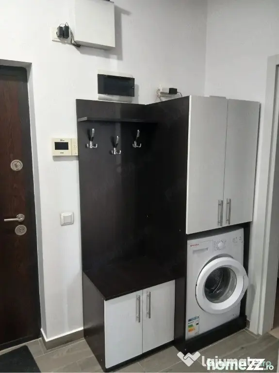 Metalurgiei stradal parter cu parcare