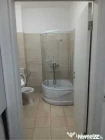 Metalurgiei stradal parter cu parcare
