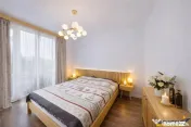 Apartament pe 75mp, echipat, cu terasa, boxa si parcare, Uno 