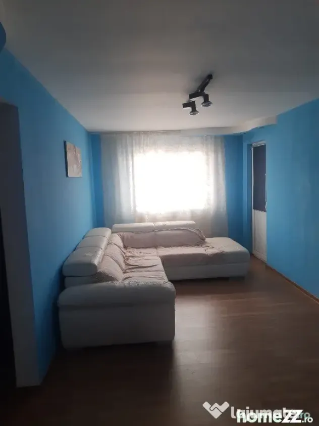 Apartament 3 camere renovat zonă centrala