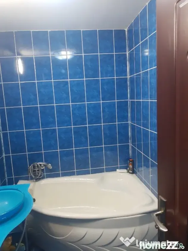 Apartament 3 camere renovat zonă centrala