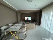 Apartament de 3 camere zona exclusivista 