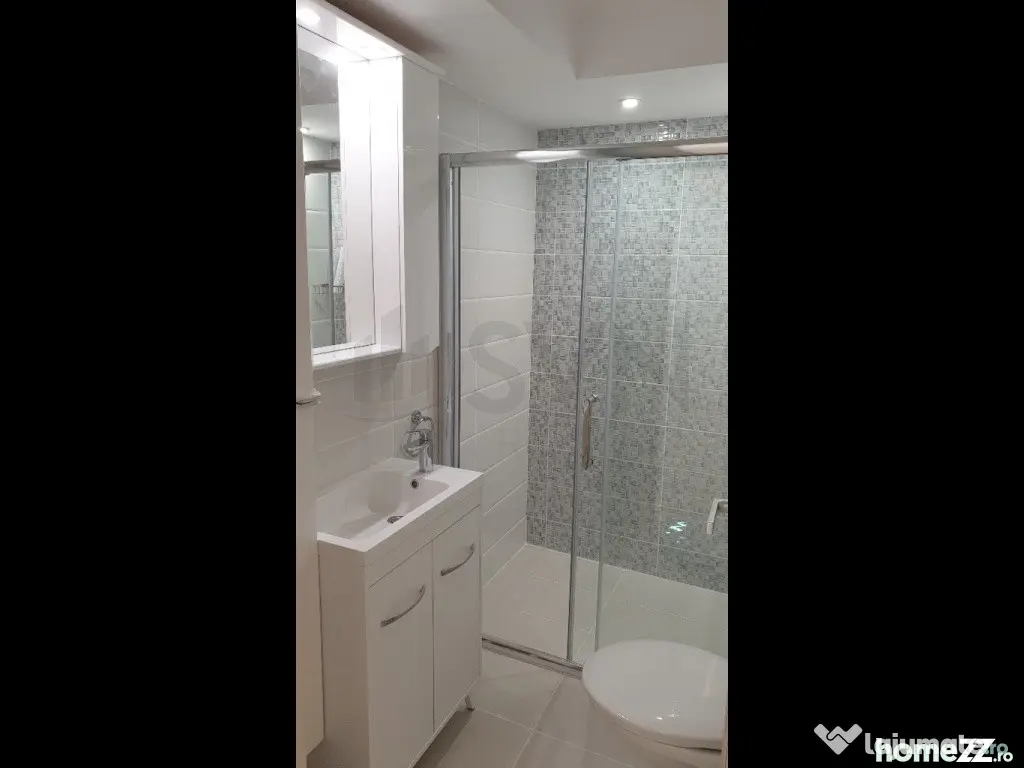 Apartament 3 camere bloc boutique - strada linistita
