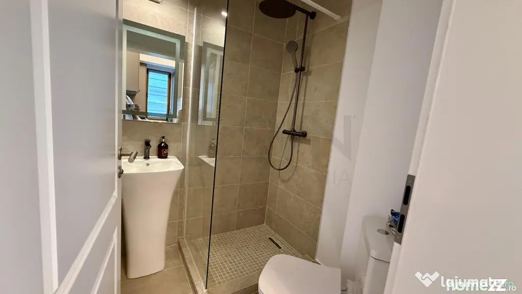 Apartament 3 camere Aviatorilor parcare subterana - Bucuresti (Bucuresti-Ilfov)