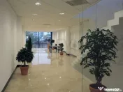 Imobil de inchiriat l pretabil activitate comerciala l 