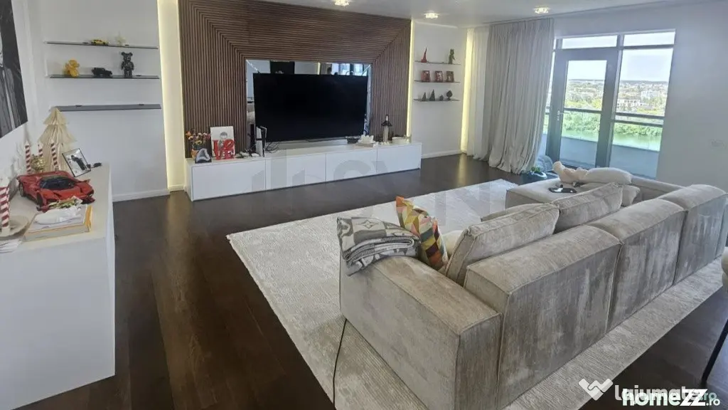 Penthouse Emerald l Vedere Lac l 2 Locuri de Parcare