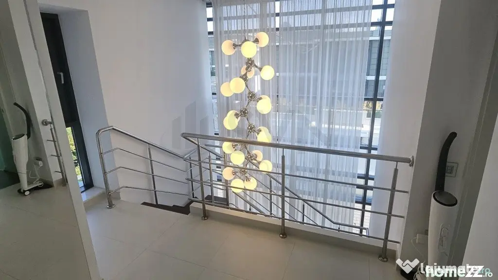 Penthouse Emerald l Vedere Lac l 2 Locuri de Parcare
