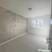 Alunisului- zona Marinarul, 2 camere, etaj 2, renovat