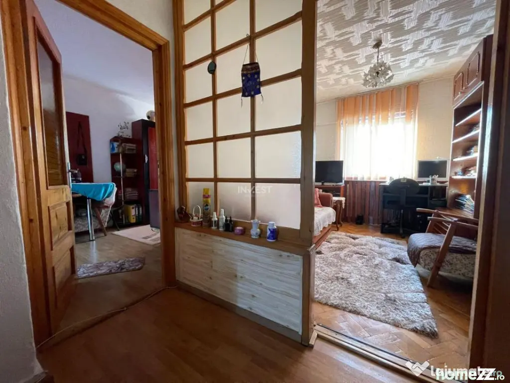 Apartament 4 camere, decomandat, zona Pacurari - Esplanada,