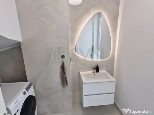 Vila de inchiriat 5 camere Pipera