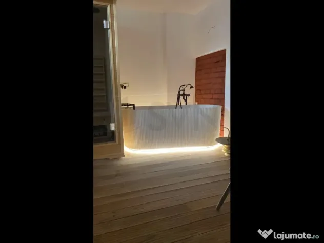 Vila individuala zona exclusivista curte garaj terasa Clu...