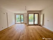 Penthouse 4 camere cu acces lift in apartament Iancului -... 