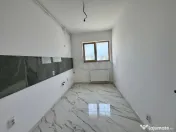 Penthouse 4 camere cu acces lift in apartament Iancului -... 