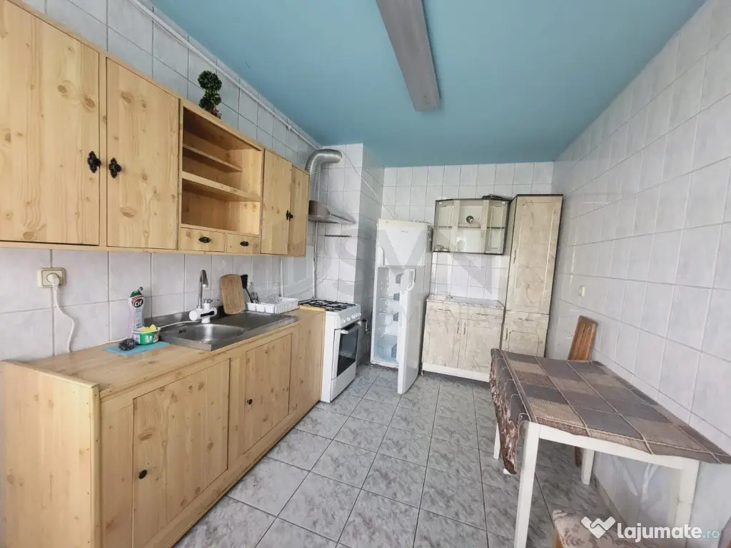 Spatiu Birouri - Depozitare - Crangasi