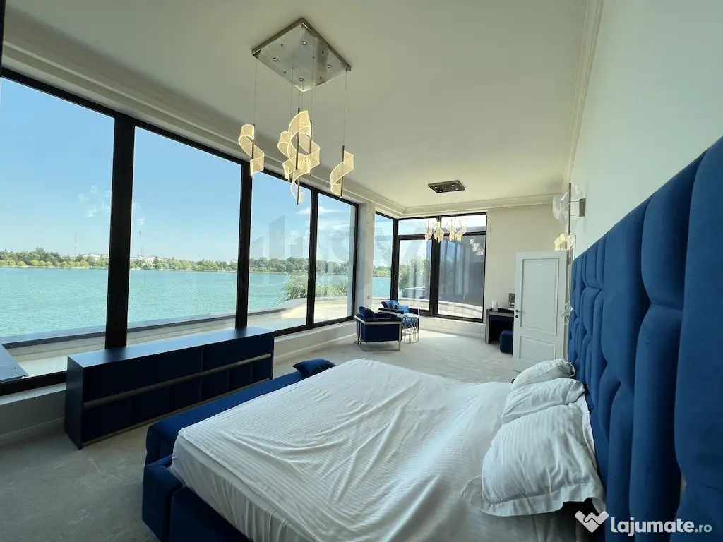 Vila de lux cu piscina