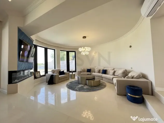 Vila de lux cu piscina