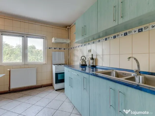 Piata Victoriei - Apartament cu 2 camere cu centrala proprie