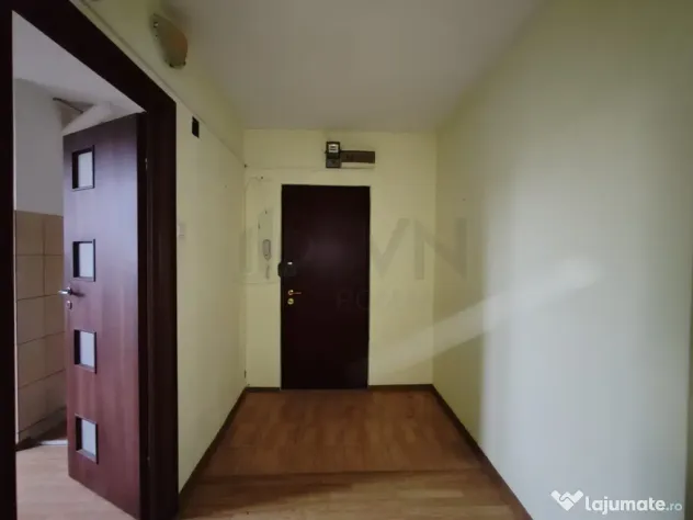 Apartament 3 Camere de Berceni Sector 4