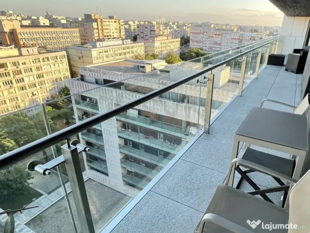 Apartament 3 camere de Arcul de Triumf