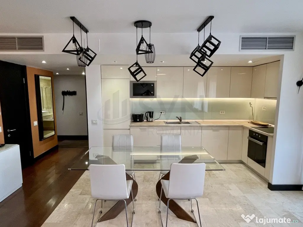 Apartament 3 camere de Arcul de Triumf