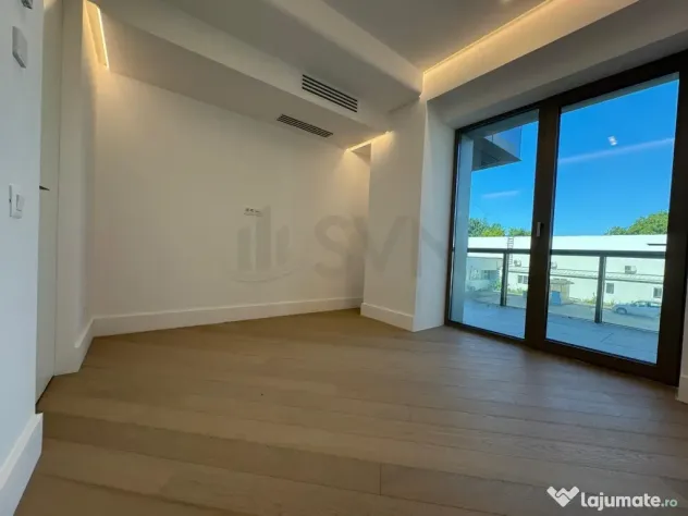 Apartament 3 Camere Cortina 126 I Loc de parcare I Finisa...