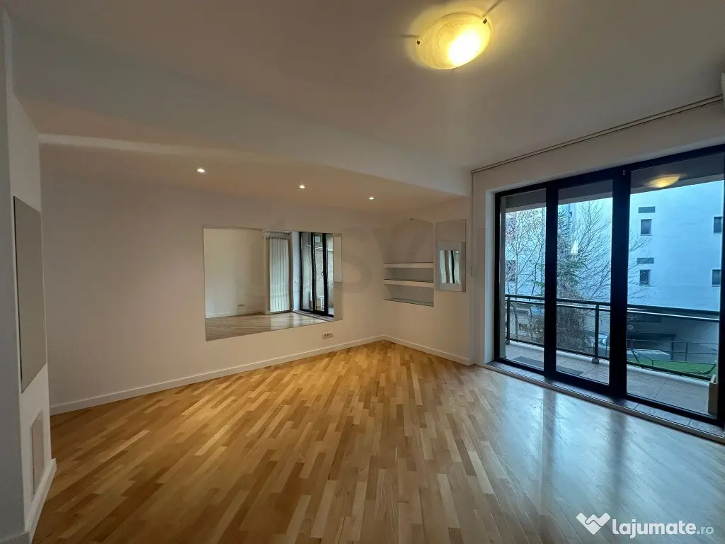 Apartament 4 Camere l Arcul de Triumf