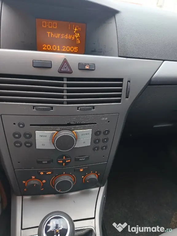 vând Opel Astra h