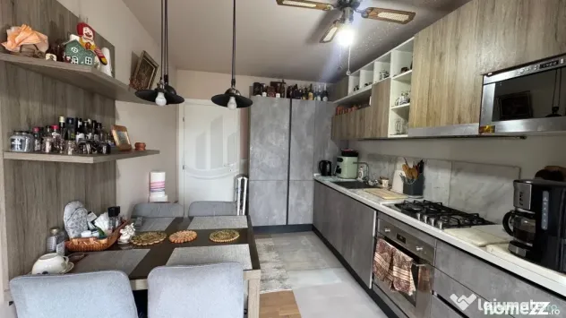 Duplex 3 camere mobilat cu 2 parcari si boxa Belvedere Re...