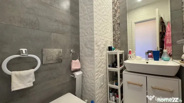 Duplex 3 camere mobilat cu 2 parcari si boxa Belvedere Re...