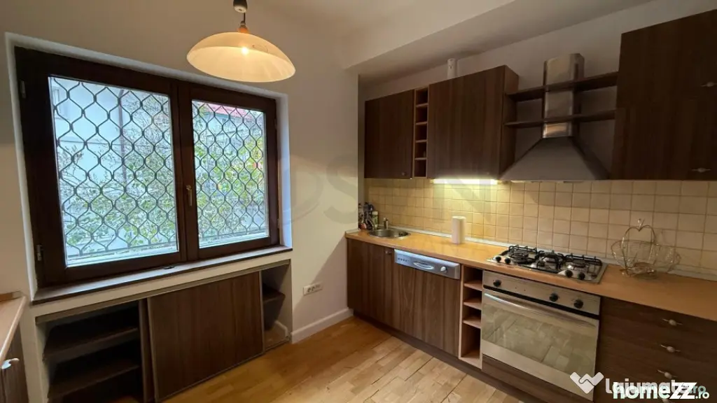 Apartament 3 camere Cartierul Primaverii