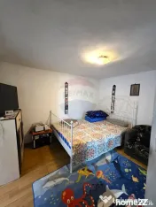 Casă / Vilă cu 6 camere de vânzare în zona Mihai Viteazu 