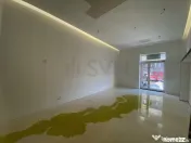 Spatiu comercial - zona centrala - 48 mp 