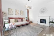 Apartament cochet mobilat-utilat, 3 camere, parcare, boxa... 
