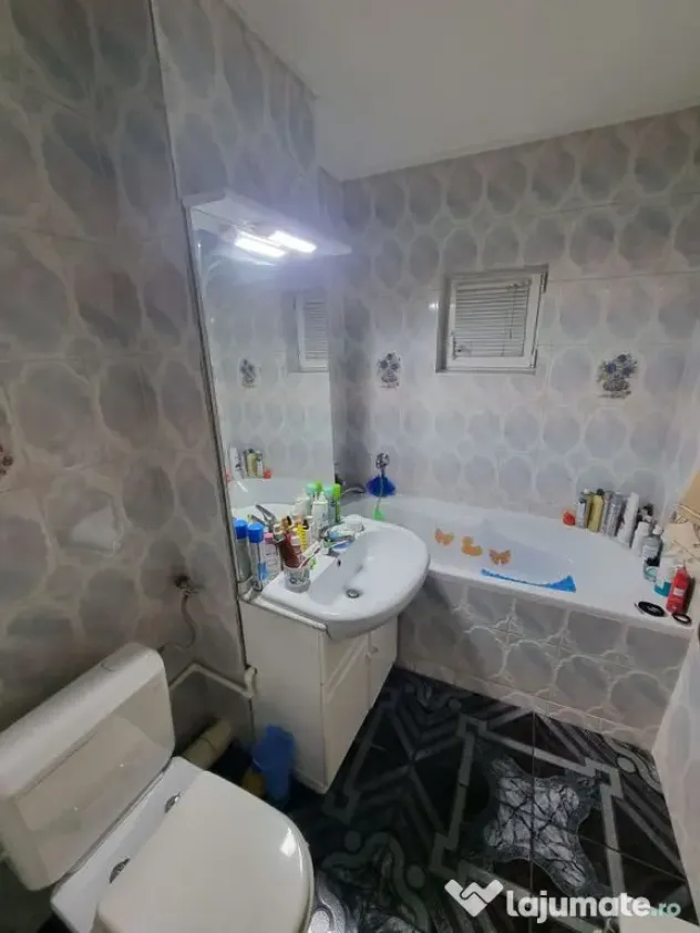 Faleza nord unirii- apartament 4 camere decomandat