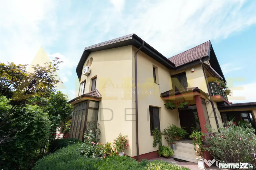Casa Individuala - 766mp - Piscina si foisor- 7 camere 7 bai