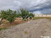 Teren de vanzare intravilan 660 mp + 1500 livada Racovița 