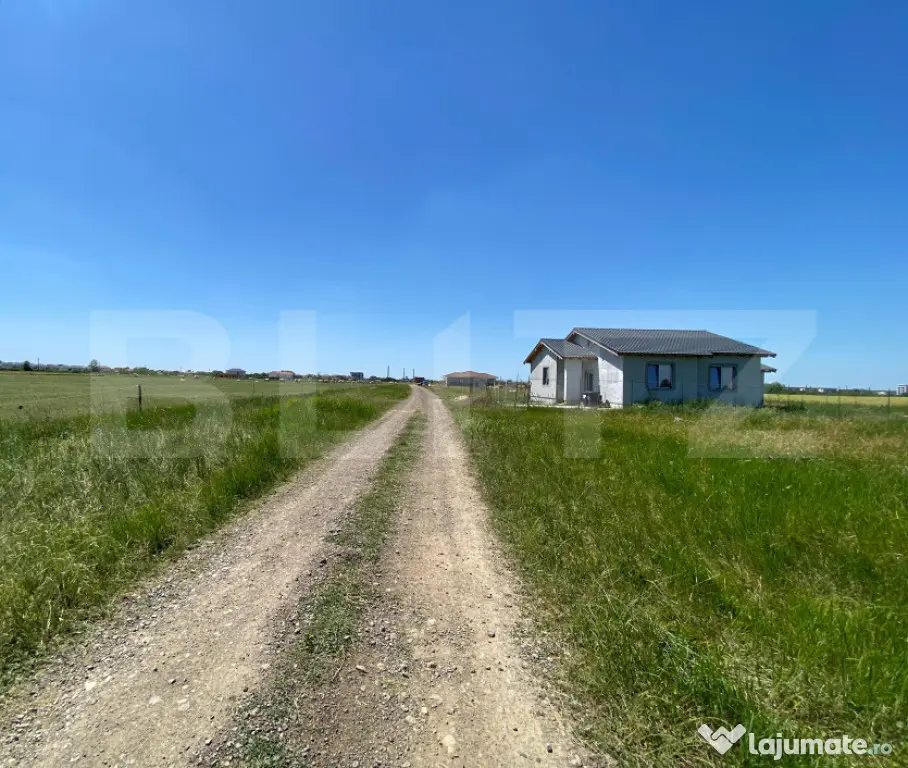 Teren Intravilan, 661 mp P+1E+M, zona Giroc