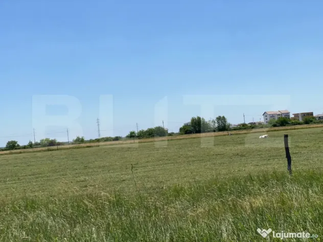 Teren Intravilan, 661 mp P+1E+M, zona Giroc