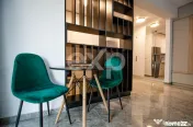 De închiriat apartament 2 camere cu loc parcare 