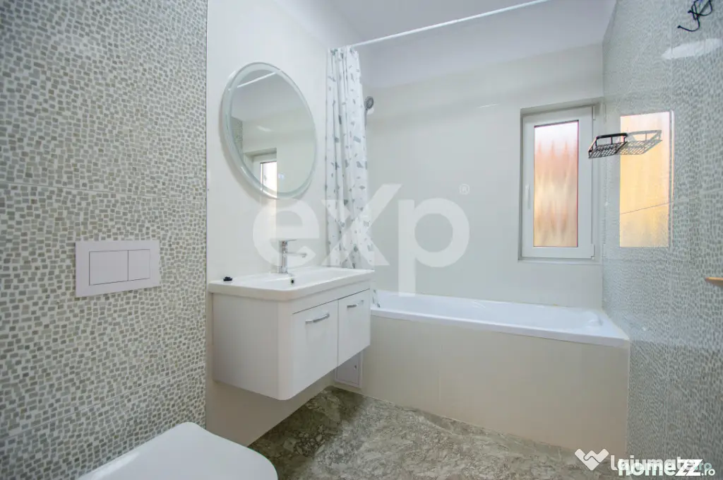 De închiriat apartament 2 camere cu loc parcare