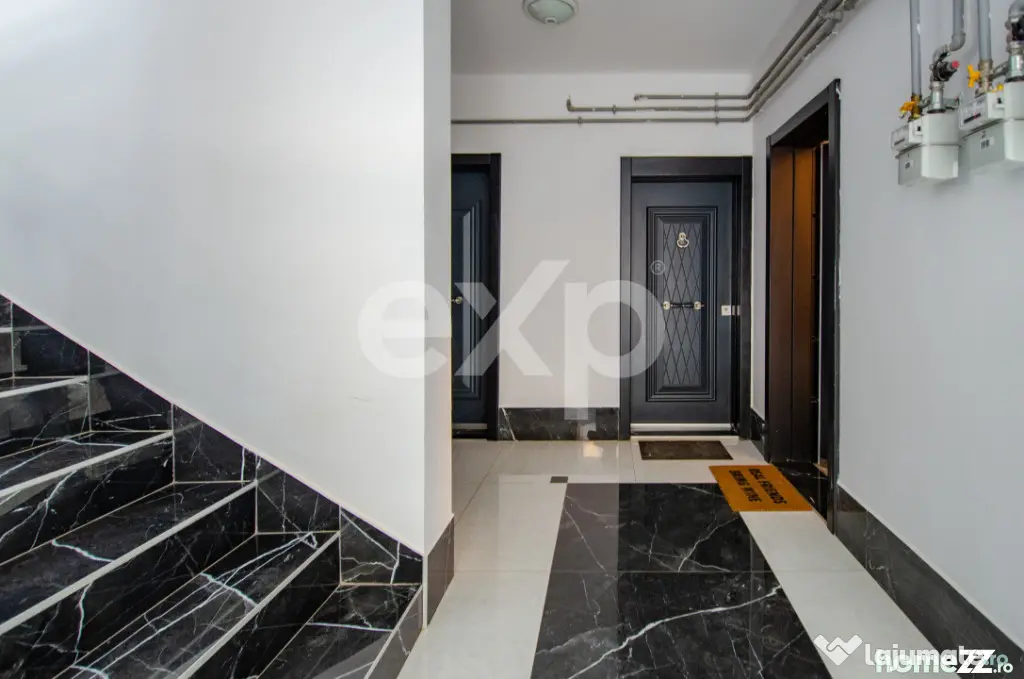 De închiriat apartament 2 camere cu loc parcare