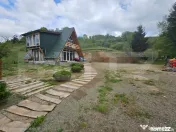 Cabană autentică cu 4565 mp teren, Liniste si Confort, Avr 